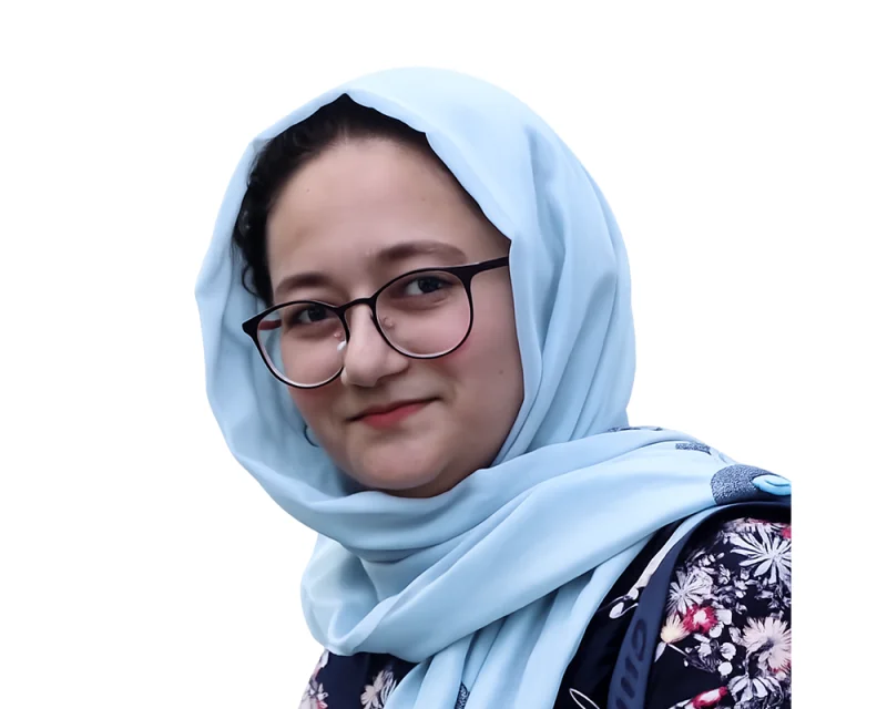 نرگس تیموری، ماستر